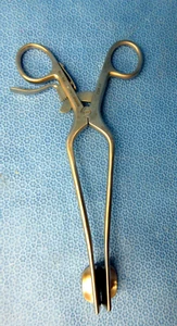 Retractor de retención autónoma Hendren - Imagen 1 de 7