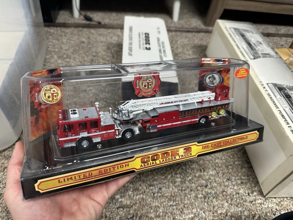 Code3 city of  Los Angeles Aerial Ladder Truck - Image 1 of 1
