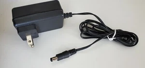 AC/DC Power Supply Adapter 503913-004 MT20-21120-A00F Output:12Vdc 750mA Female - Picture 1 of 3