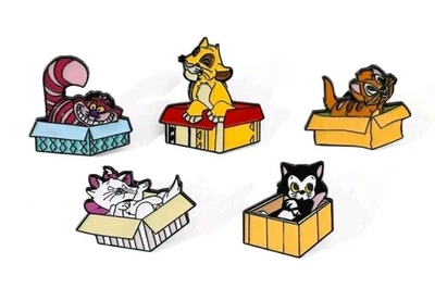 Enamel Pin Lot 5 Disney Cats In Boxes - Image 1 of 2