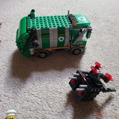 La lego película Trash Chomper. 70805 Falta Garbageman Dan.  Foto 1 de 4