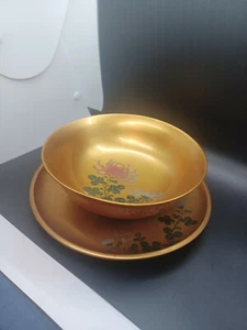 Japanese Wood Lacquer Bowl with Gold Gilt hand Painted with Under Plate - Picture 1 of 3