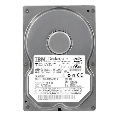 IBM DeskStar 120GXP 07N9682 40 GB 7,2 Tys. 2 MB 3,5 Cala IC35L040AVVN07-0 - Immagine 1 di 3
