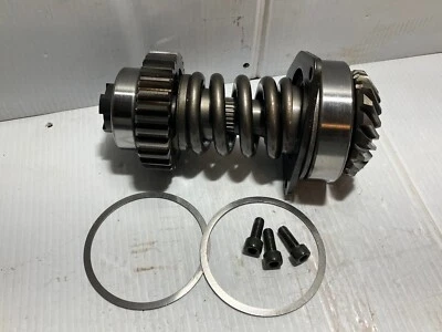 Suzuki Boulevard Vl 1500 (C90) 2005 eje de transmisión secundario engranaje de salida cónico (OEM) Foto 1 de 4