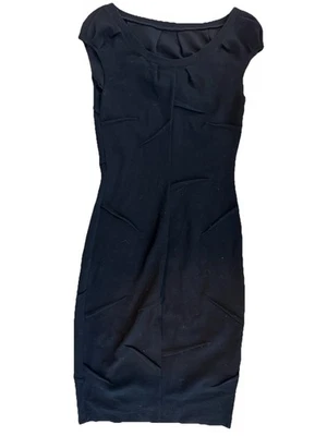 Vestido lápiz Prada negro de lana texturizado sin mangas forrado tejido pequeño Foto 1 de 2