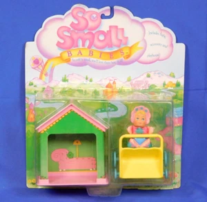 JUEGO DE CARRO Y CASA DE JUEGOS TAN PEQUEÑOS BEBÉS LUCKY LUCY 1989 JUEGO GALOOB - Imagen 1 de 8