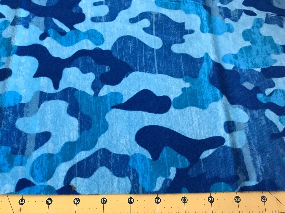 Tela de franela azul camuflaje vendida por yarda #1870 Foto 1 de 1