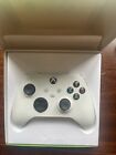 Official Xbox Series X/S Wireless Controller - Robot White