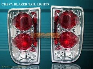 95-04 CHEVY S10 BLAZER JIMMY TAIL LIGHTS CLEAR 03 02 01 - Picture 1 of 1