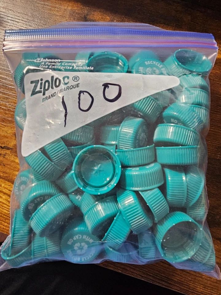 100 tampas de garrafa de plástico turquesa usadas para artes e ofícios - Imagem 1 de 1