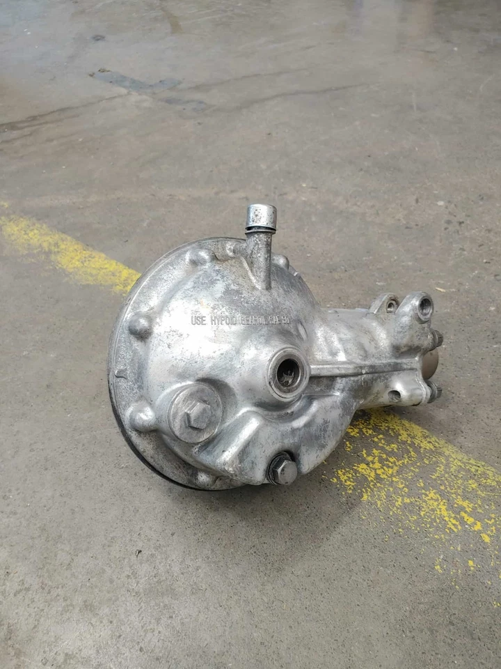 1988 - 2000 年本田 GL1500 Goldwing Final Drive 差速器 — 第 1/4 张图片