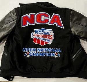 Giacca NCA Cheerleaders Assn Varsity XS Campioni Nazionali Design Strass - Foto 1 di 9