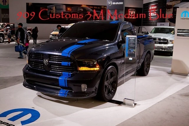 Calcomanía gráfica a rayas de vinilo reflectante azul MOPAR para Ram Trucks Foto 1 de 1