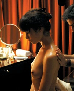 OLGA KURYLENKO 8X10 CELEBRITY PHOTO PICTURE HOT SEXY 18 - Picture 1 of 1