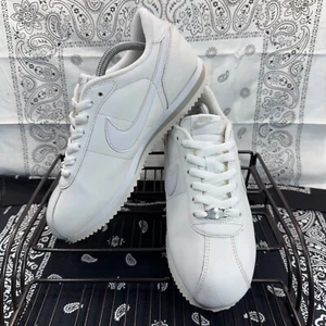 Nike Cortez '72 Basic 2014 Triple White Athletic Casual Shoes Sneakers Mens 7.5 - Picture 1 of 11