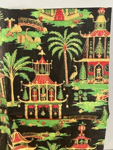 5 Paper Party Napkin’s Christmas Pagoda Pack Of 5 Cocktail Size - Picture 1 of 2