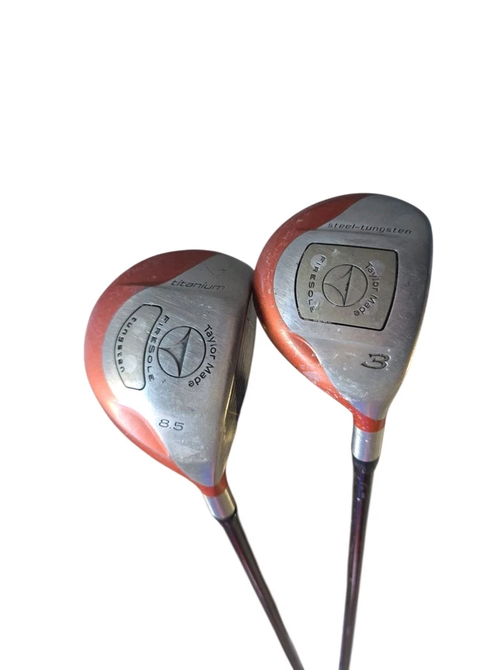 Controlador TaylorMade Firesole 8,5 y eje de grafito burbuja de 3 W R-80/S90 diestro  Foto 1 de 4