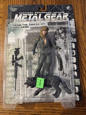 Figura de acción táctica Metal Gear Solid Sniper Wolf 1998 McFarlane Toys Foto 1 de 3