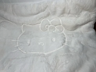Falsa mágica de piel sintética Pottery Barn Kids Hello Kitty® ~ estándar ~ marfil (1) LEER Foto 1 de 4