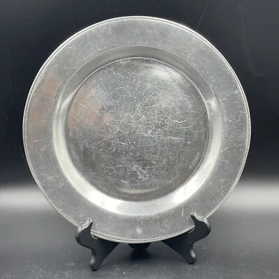 Wilton Armetale Pewter Dinner Plate 10.75 in RWP Plough Tavern USA Vintage - Image 1 of 4