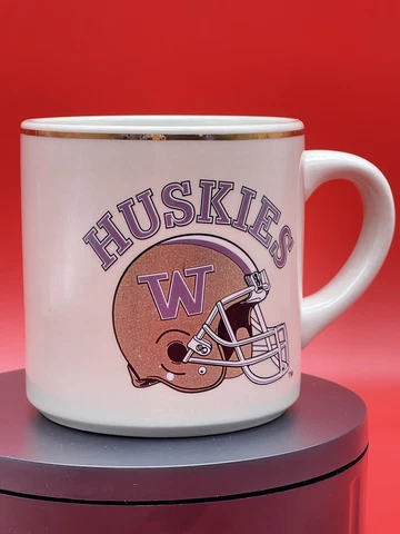 University of Washington UW Huskies Coffee Mug Vintage Go Dawgs College Football Cover