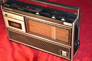 Grundig Radiorecorder C 6000 als Bastlergerät - Bild 1 von 3