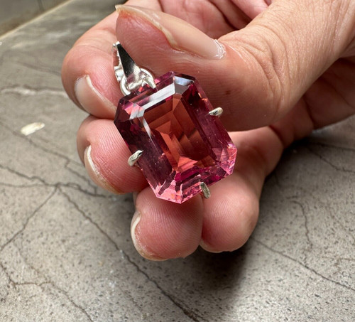 VETEMENTS Ciondolo in argento massiccio 925 27 ct pietra preziosa sfusa cambio colore alessandrite naturale