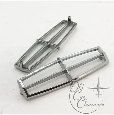 1977-1980 Lincoln Versailles Star NOS PAIR - Image 1 of 3