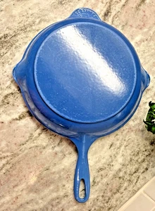 Le Creuset Blue 10.75" Cast Iron Skillet L35 - Picture 1 of 13