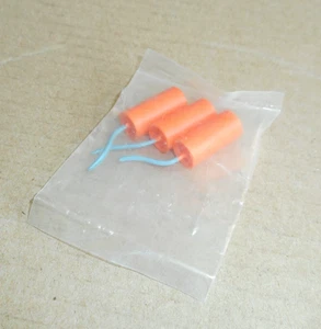 vintage Palitoy ACTION MAN vam - 3x dynamite sticks in sealed bag - 60/70s - Picture 1 of 2