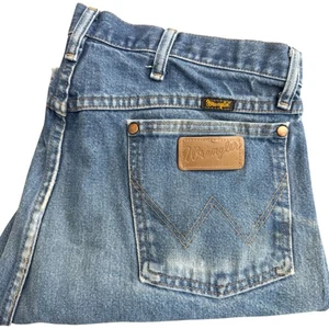 Wrangler Mens Jeans Blue Denim Cowboy Cut Straight Leg Size 38x32 DISTRESSED - Picture 1 of 11