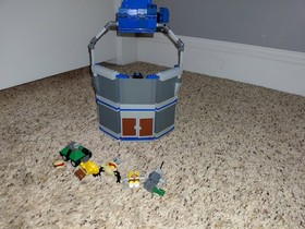 LEGO 4981 SpongeBob The Chum Bucket 
