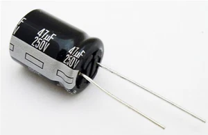 47UF-250V Condensateur Radial - Picture 1 of 1