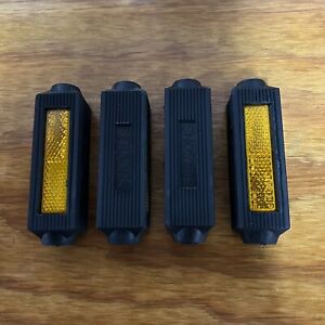 PERSONS SUPREME MENS BICYCLE PEDAL BLOCKS WITH REFLECTORS FITS SCHWINN & OTHERS
