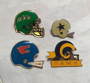 4 SPORTS AMERICAN FOOTBALL PINS LOT 5 - Picture 1 of 3