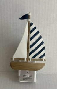 Bath And Body Works Sailboat Wallflower Plug In  - Picture 1 of 6