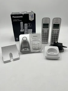 Panasonic KX-TG3812 con telefono cordless bianco 2 telefoni cordless - Foto 1 di 10