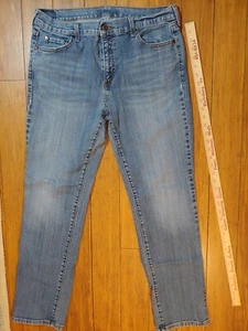 Levi's Denim Blue Jeans Sz 16 M - Picture 1 of 16