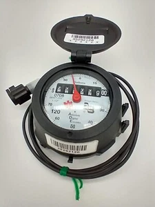 "Medidor de agua Badger 1-1/2"" modelo de registro 120 ADE 64501-006" - Imagen 1 de 4