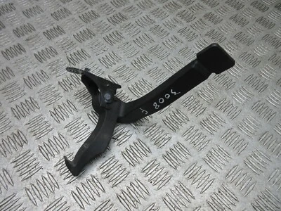 2018 PEUGEOT 3008 GT LINE 5DR FRONT BONNET HOOK - Image 1 of 4