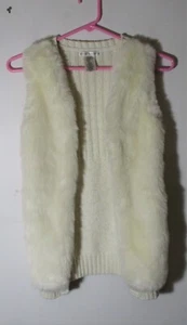 MAX STUDIO Ivory Faux Fur Sleeveless Vest Girl's Size M (10-12) - Picture 1 of 4