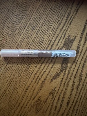 Maybelline New York Dream Lumi Touch Highlighting Concealer 70 Dark - Image 1 of 2