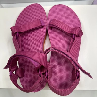 Sandalia Universal Forma Plana Teva Para Mujer Rosa Caliente/Naranja Free People Talla 8 Nueva en Caja Foto 1 de 4