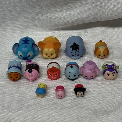 Lote aleatorio de 13 vinilos Tsum Tsum varios tamaños Disney Foto 1 de 4