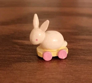 Wendt Kuhn Erzgebirge coniglio in miniatura coniglietto su carrello legno Germania - Foto 1 di 8