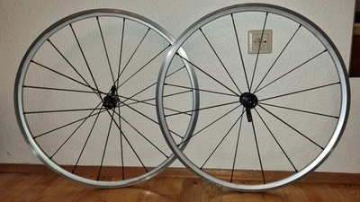 Shimano WH RS 11 Laufradsatz - Bild 1 von 4