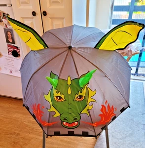 Markenlos 3D Pop Up Feueratmender grüner Drache Kinder Regenschirm - Bild 1 von 7