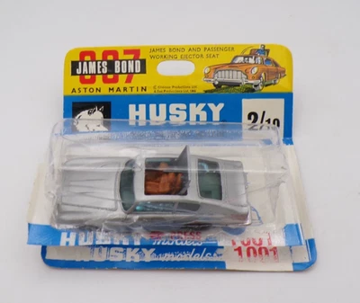 HUSKY MODELS 1001 JAMES BOND ASTON MARTIN VERY NEAR MINT - Image 1 of 4