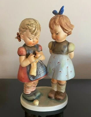 Vintage Goebel Hummel Figurine "KNITTING LESSONS" #256 TMK4 - 7.5" Tall - Image 1 of 4