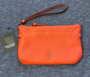 SIMPLY VERA WANG Hibiscus JOYCE WRISTLET Vegan Leather NWT Retail $39 - Picture 1 of 6